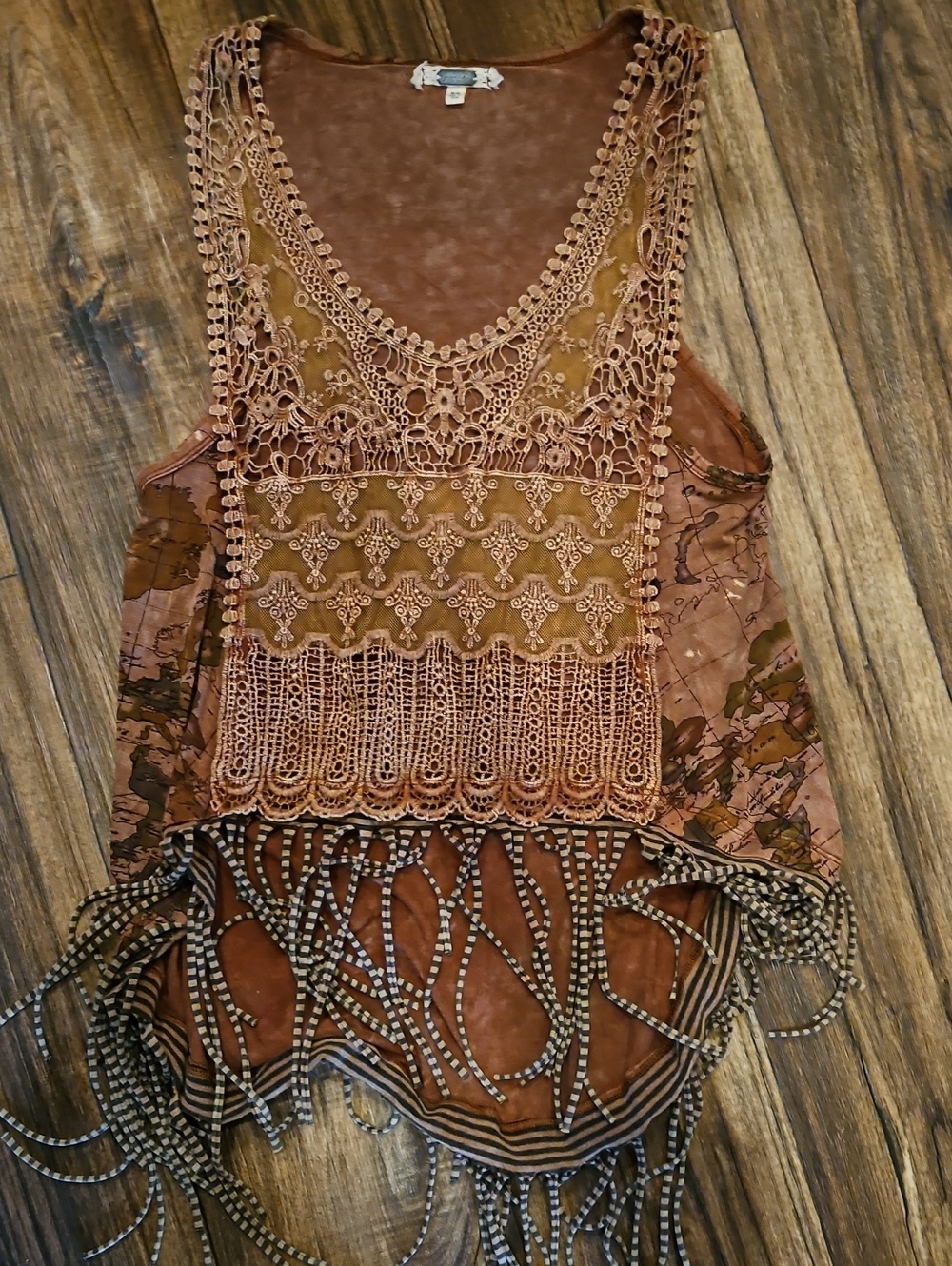 Gimmicks by BKE Crochet Fringe Tank Top in rust brown